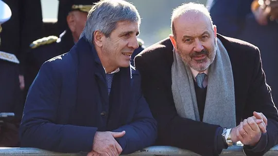 Luis Caputo y Federico Sturzenegger.