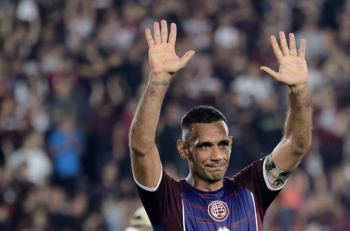 Pepe Sand: el máximo goleador de Lanús.