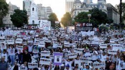 altText(#22F entre la emoción y la fuerte crítica al Gobierno)}
