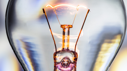 Si las matemáticas no fallan (y la meteorología acompaña), la luz será cara pero con menos cortes Si las matemáticas no fallan (y la meteorología acompaña), la luz será cara pero con menos cortes