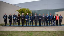 Hay 15 mandatarios confirmados, dijeron desde un distrito, además de sostener que Massa no confirmó si asistirá y que no será de la partida Alberto Fernández porque esperará en la Rosada por la reunión de la Hidrovía.
