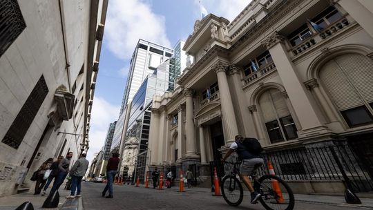 El BCRA publicó el REM de septiembre.