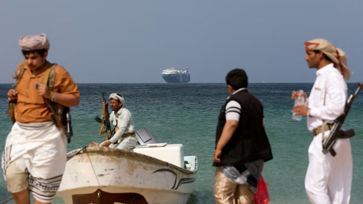 Ir&aacute;n pidi&oacute; al movimiento hut&iacute; de Yemen que se preparara para bloquear la ruta petrolera del Mar Rojo con ataques si Estados Unidos ataca la infraestructura energ&eacute;tica iran&iacute;, seg&uacute;n informaron a la agencia de noticias Reuters tres fuentes an&oacute;nimas.