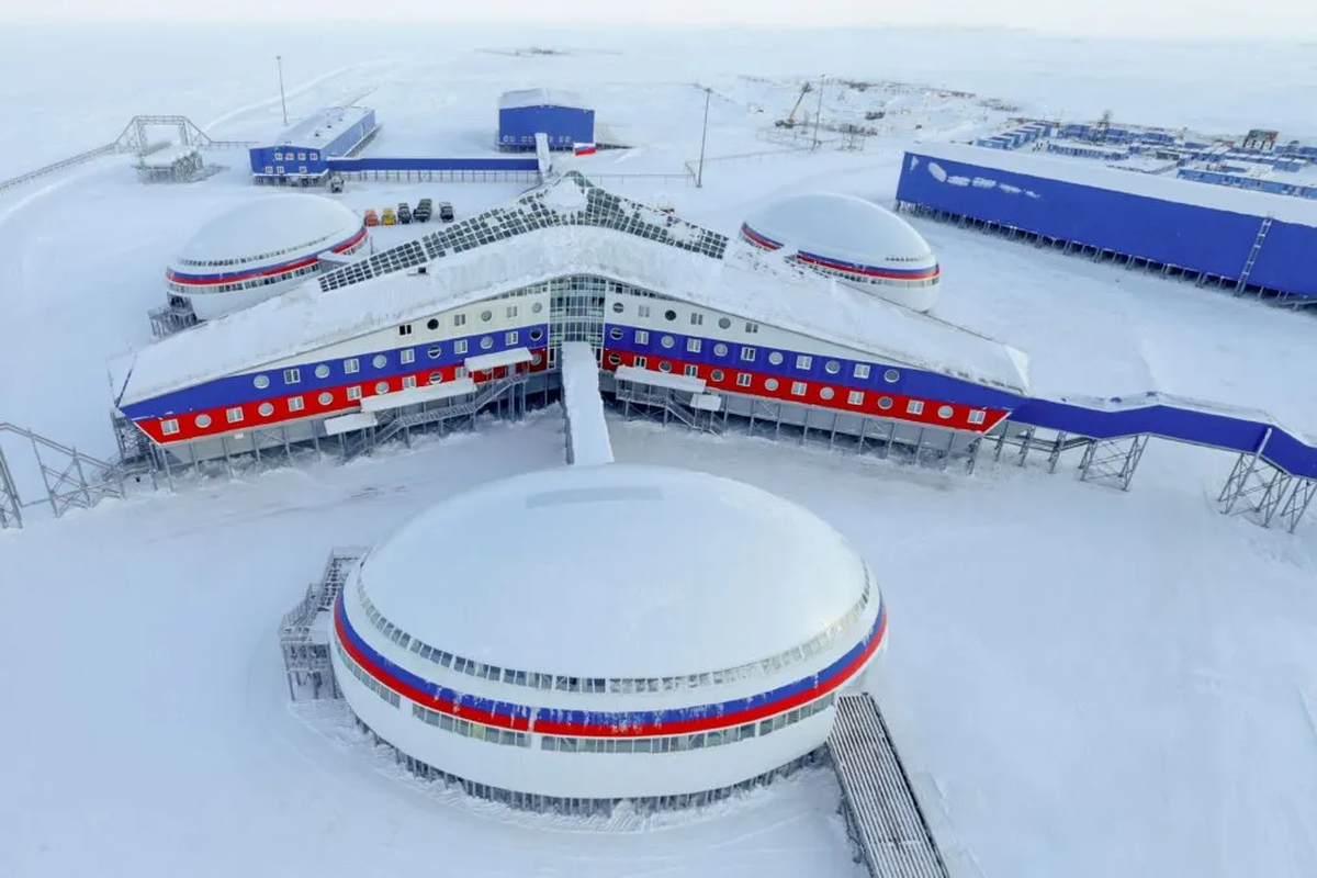 Nagurskoye, la base rusa en el Ártico extremadamente remota. Nagurskoye, la base rusa en el Ártico extremadamente remota.