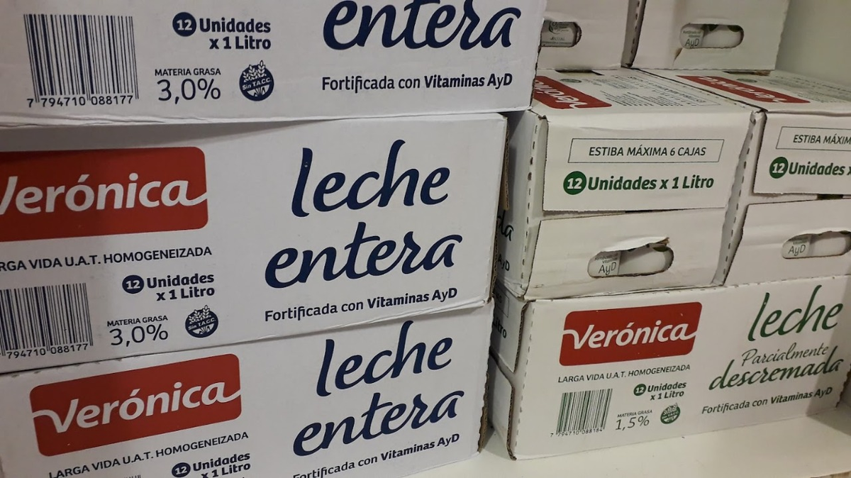 Cada vez menos entera. Cada vez menos entera.