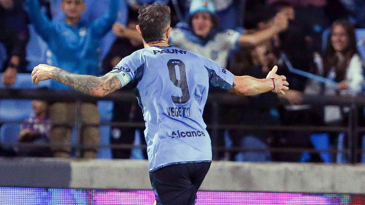 River y San Lorenzo calientan la punta de la Liga Profesional tras ganarles a Independiente y a Platense mientras que Boca rescató un empate ante Central. (Foto: Noticias Argentinas)