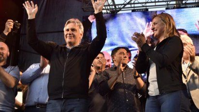 Martín Llaryora cambia la marca del PJ: JxC puede estallar