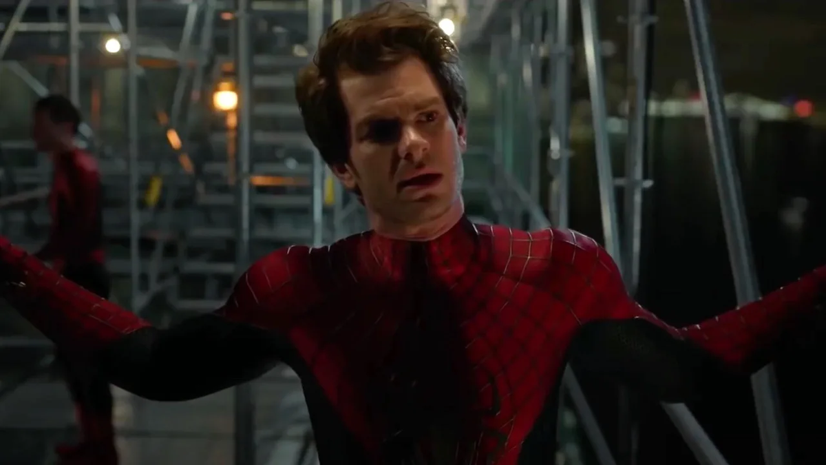Andrew Garfield se puso los lanzarredes nuevamente después de casi 10 años en Andrew Garfield se puso los lanzarredes nuevamente después de casi 10 años en