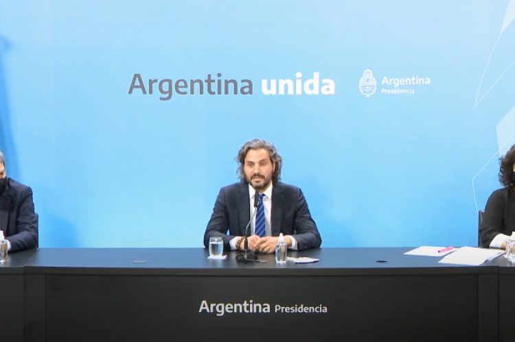 El jefe de Gabinete Santiago Cafiero encabezó la conferencia de prensa sobre el nuevo DNU.