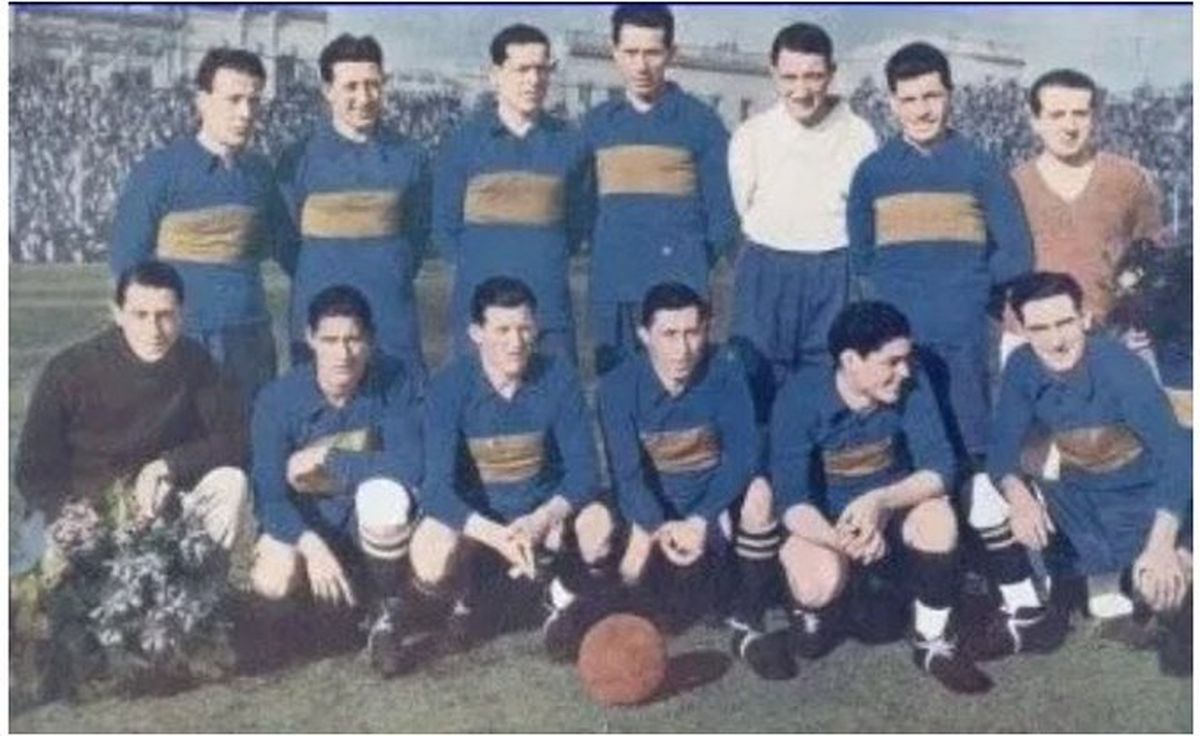 El equipo que presentó Boca aquel 23 de diciembre de 1928 ante River. El equipo que presentó Boca aquel 23 de diciembre de 1928 ante River.