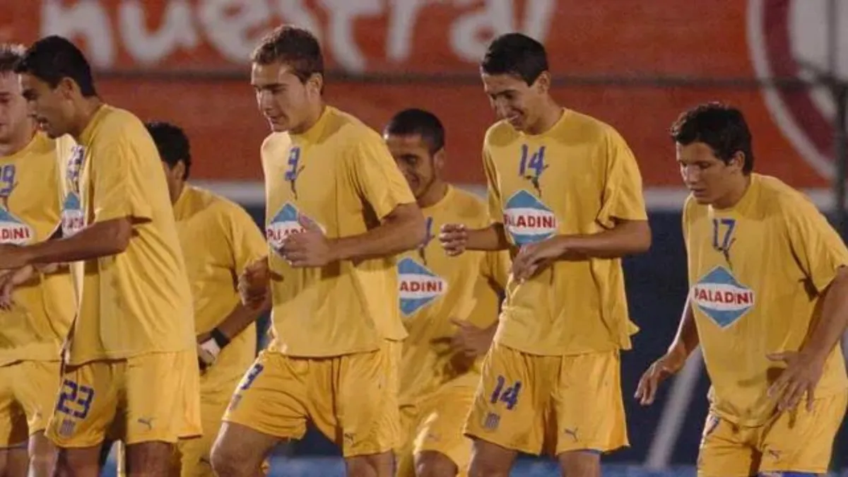 Ángel Di María y Marco Ruben son amigos y compartieron plantel en Rosario Central en las temporadas 2005/06 - 2006/07. Ángel Di María y Marco Ruben son amigos y compartieron plantel en Rosario Central en las temporadas 2005/06 - 2006/07.