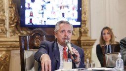 altText(Anuncian cuarentena total hasta el 31/03: 