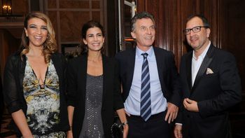 Fabián Perechodnik junto al matrimonio Macri. Fabián Perechodnik junto al matrimonio Macri.