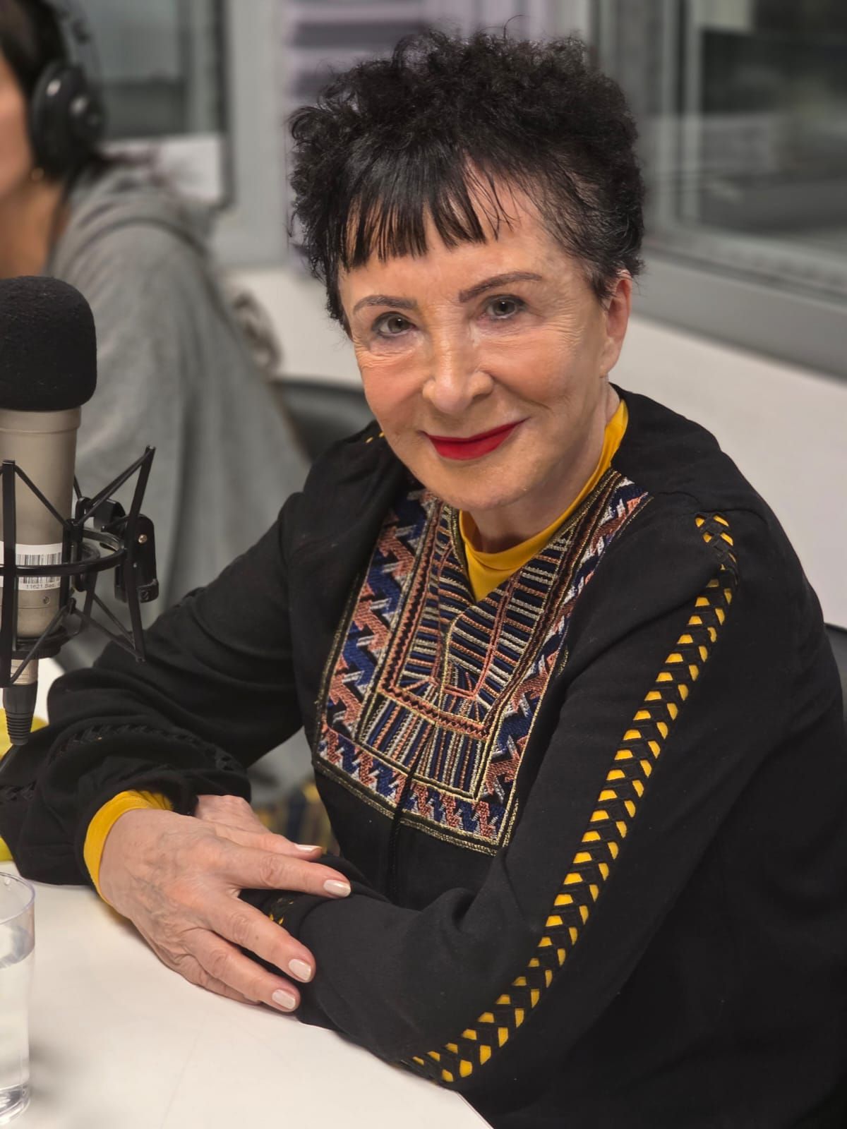 El edadismo, o la discriminación que la sociedad hace del adulto mayor cuando se lo llama genéricamente abuelo, indigna a longevos que viven un envejecimiento saludable y activo, como la filósofa punk Esther Díaz.&nbsp;