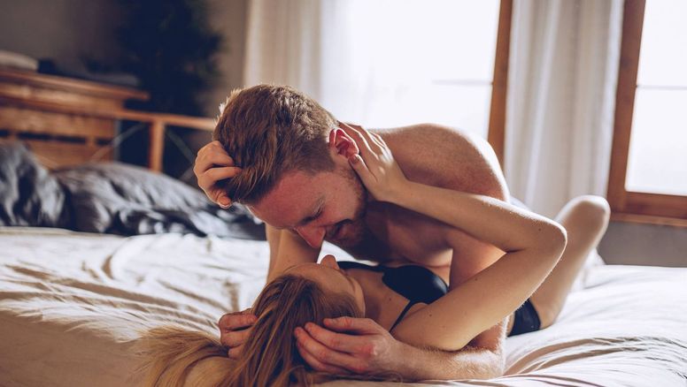 ¿El sexo espontáneo es mejor que planificado? Te sorprenderá