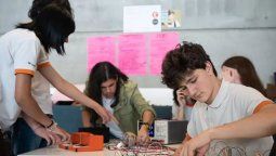 altText(Atentos alumnos secundarios: Nueva edición del concurso de Tecnocreadores)}