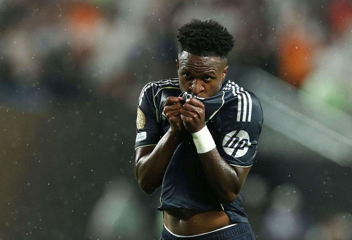 Vinícius Júnior, en el centro de la escena del Real Madrid, mientras crecen las versiones sobre un posible interés del Chelsea. Vinícius Júnior, en el centro de la escena del Real Madrid, mientras crecen las versiones sobre un posible interés del Chelsea.