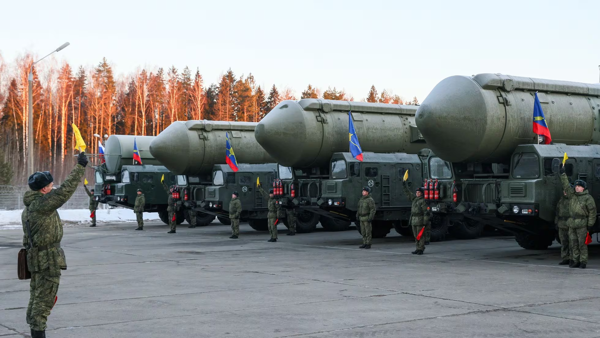 Rusia es la mayor potencia nuclear del mundo. Rusia es la mayor potencia nuclear del mundo.