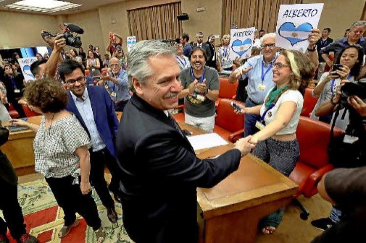 alberto_en_el_congreso.jpg