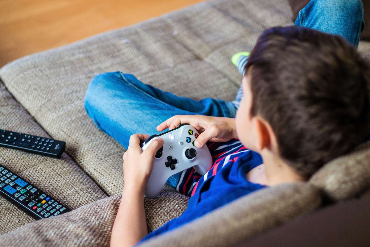Hace tan solo algunas décadas atrás, aquellos que eran fanáticos de los videojuegos eran tildados de "raros". Pero hoy, con la popularidad cada vez mayor que tienen, los videojuegos pasaron de un pasatiempo a ser parte de nuestra cultura. Hace tan solo algunas décadas atrás, aquellos que eran fanáticos de los videojuegos eran tildados de "raros". Pero hoy, con la popularidad cada vez mayor que tienen, los videojuegos pasaron de un pasatiempo a ser parte de nuestra cultura.