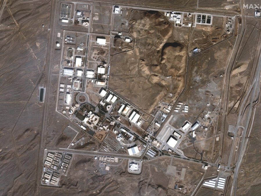 El emplazamiento nuclear de Natanz, a 200 km al sureste de Teherán, objetivo de la operación israelí del 13 de junio de 2025. Fotografía de satélite tomada por Maxar Technologies el 24 de enero de 2024. El emplazamiento nuclear de Natanz, a 200 km al sureste de Teherán, objetivo de la operación israelí del 13 de junio de 2025. Fotografía de satélite tomada por Maxar Technologies el 24 de enero de 2024.