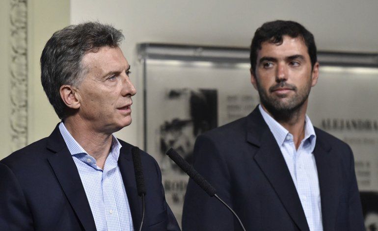 Macri y el titular de la Anses, Emilio Basavilbaso.