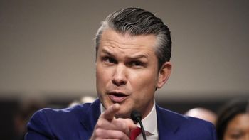 Crisis total en el Pentágono: caos, purga y ¿caída de Pete Hegseth?