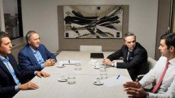 altText(El Gobierno pacta con el PJ que no tiene ni sello ni votos…y Lavagna se corre)}