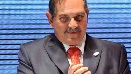 altText(Pese a su desmentido, Alperovich pidió licencia en el Senado)}