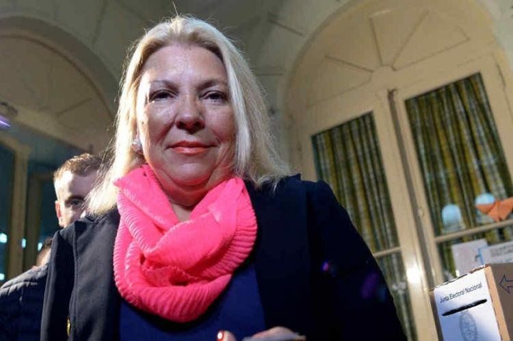 Elisa Carrió. Los diputados que le responden no asistirán a la cumbre virtual con el Presidente.