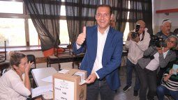 altText(Elecciones Neuquén: Ganó Omar Gutierrez por amplia diferencia)}