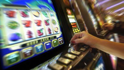 Avanza el traspaso del juego a la Ciudad, aunque los casinos siguen en alerta