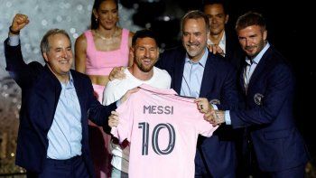 Lionel Messi durante su presentación en Inter Miami. Años después, el club aparece como la gran referencia de la MLS en el ranking Forbes de equipos más valiosos. Lionel Messi durante su presentación en Inter Miami. Años después, el club aparece como la gran referencia de la MLS en el ranking Forbes de equipos más valiosos.