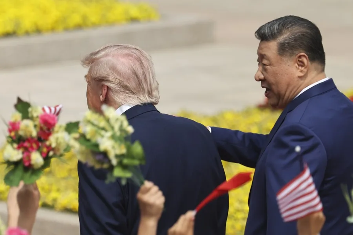 Donald Trump y el mandatario chino, antes de comenzar las conversaciones que seguirán el viernes 15 Donald Trump y el mandatario chino, antes de comenzar las conversaciones que seguirán el viernes 15 