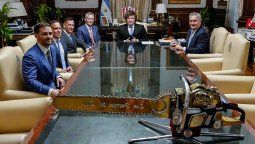 Javier Milei reunido con Peter Thiel. Javier Milei reunido con Peter Thiel.