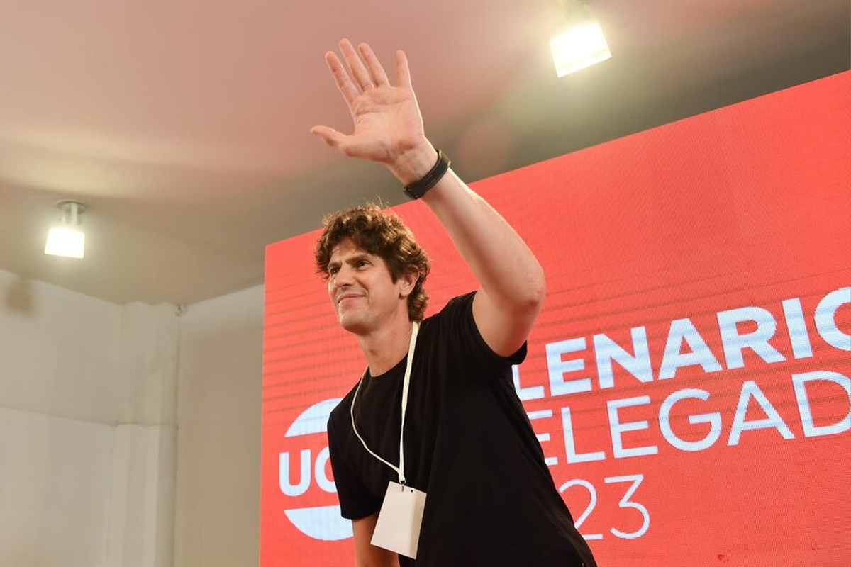 Maximiliano Pullaro previo a entrar a la elección de la UCR, adelantó que viajará a la reunión con Javier Milei. Maximiliano Pullaro previo a entrar a la elección de la UCR, adelantó que viajará a la reunión con Javier Milei.