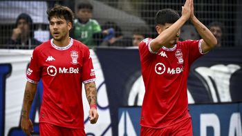 Blondel hizo gritar a Huracán y expuso a Boca, Úbeda y Riquelme: ¿Tan difícil?