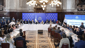 Reforma electoral en el Senado: El oficialismo acelera, pero crece la interna entre Karina Milei y Bullrich