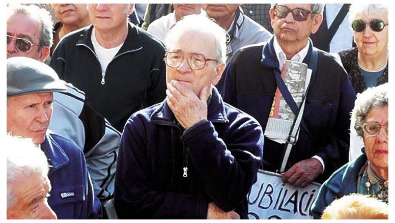 El problema de fondo: los aportes sólo alcanzan para el 36% de las jubilaciones
