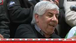 altText(Moyano salió a capitalizar el paro de la CGT: “Estamos hartos de este Gobierno”)}