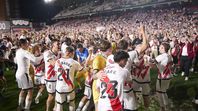 El ex River y San Lorenzo, Augusto Batalla, hizo historia con el Rayo Vallecano El ex River y San Lorenzo, Augusto Batalla, hizo historia con el Rayo Vallecano
