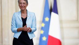 altText(Emmanuel Macron nombra a Elisabeth Borne su Primer Ministra)}