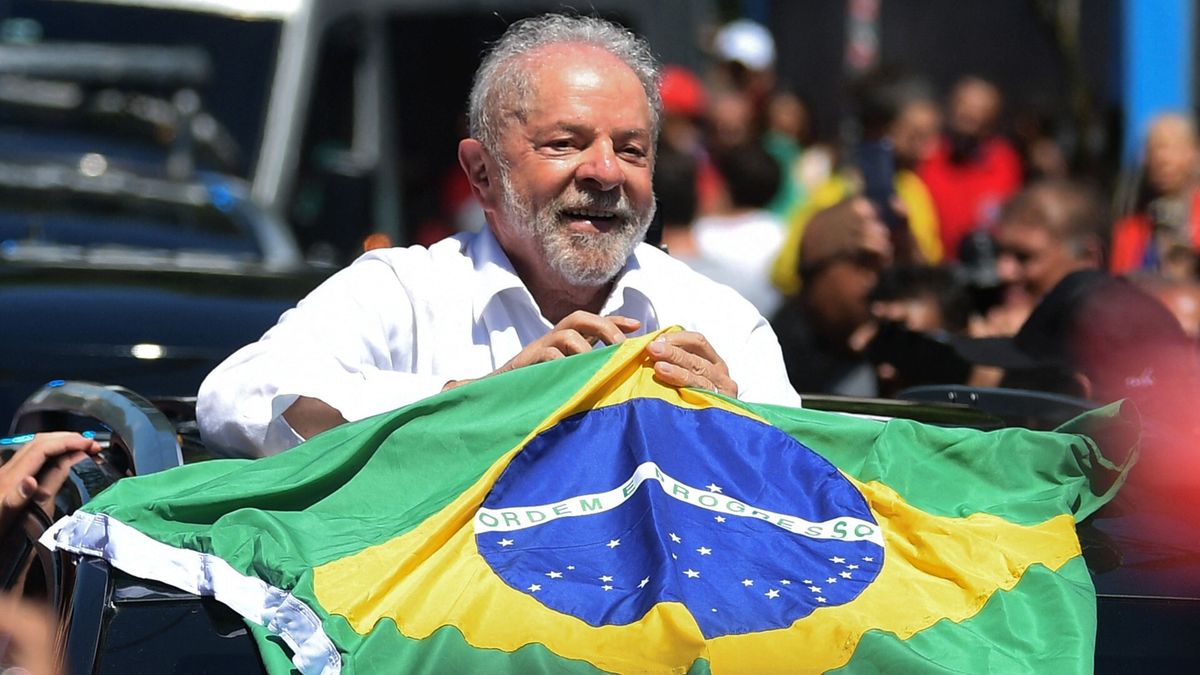 Los médicos confían en que Lula Da Silva superará las dificultades de salud Los médicos confían en que Lula Da Silva superará las dificultades de salud