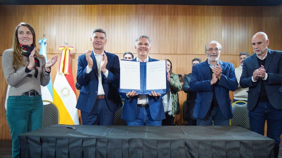 Martín Llaryora, con poco márgen de maniobra para arrancar la gobernación. (Foto: Gob de Córdoba)