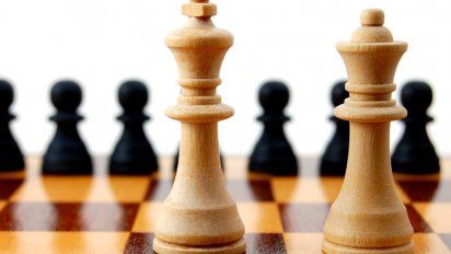 El sacrificio de la Reina para salvar al Rey