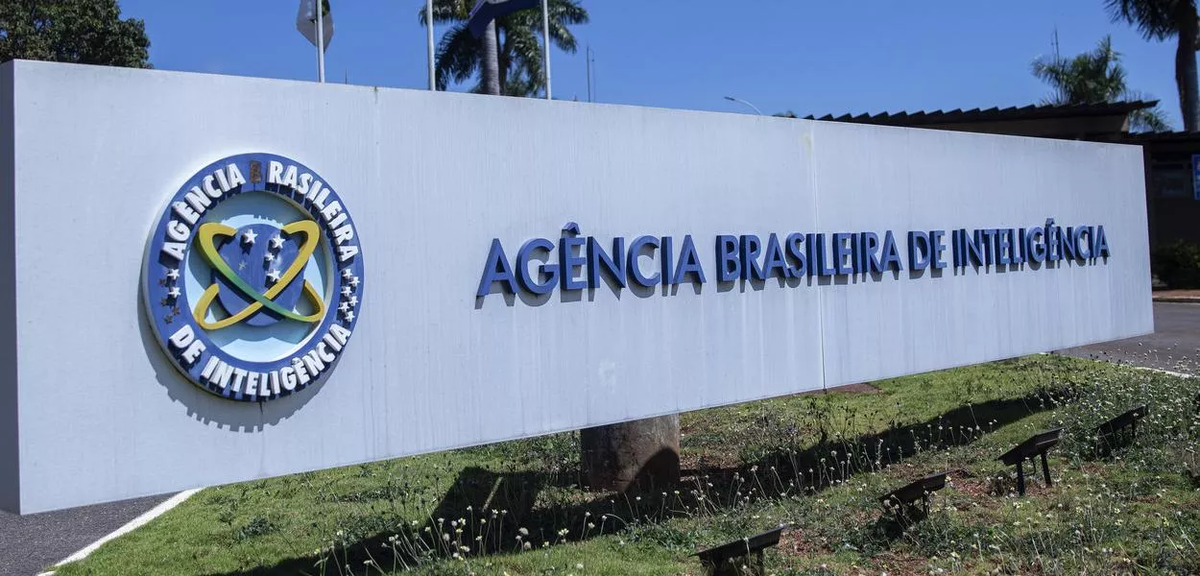 Bolsonaro está siendo investigado por espionaje ilegal: por presuntamente haber armado una célula paralela de Inteligencia | GENTILEZA WEB Bolsonaro está siendo investigado por espionaje ilegal: por presuntamente haber armado una célula paralela de Inteligencia | GENTILEZA WEB
