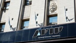 La inhibición de AFIP a cuentas bancarias de contribuyentes comenzaria en septiembre.