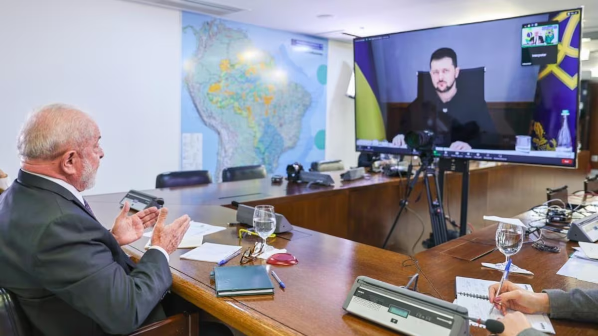 En marzo del 2023, Lula y Zelesnki conversaron vía videollamada. En marzo del 2023, Lula y Zelesnki conversaron vía videollamada.