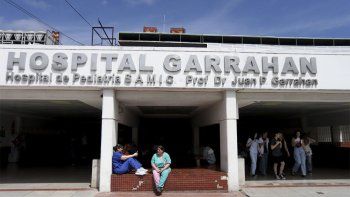 Los trabajadores del Garrahan denuncian el desfinanciamiento del hospital y reclaman la recomposición de sus salarios. 