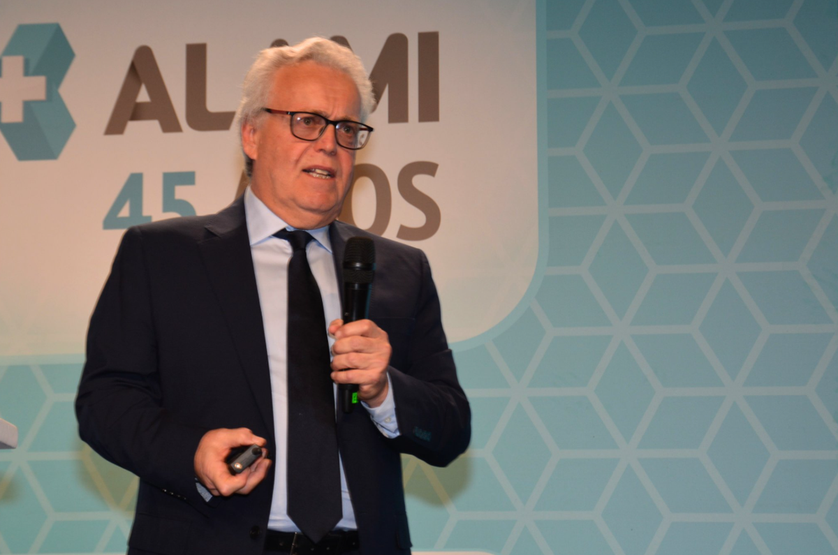 Claudio Stivelman renunció a la Superintendencia de Servicios de Salud.